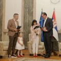 Vučić: Na KiM veći natalitet nego u ostatku Srbije - u porodilištu u Pasjanu je rođeno sada već 1.045 dece