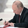 Putin potpisao novi zakon: Strani agenti ne mogu da se kandiduju za funkcije