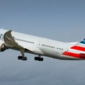 Dojava o bombi prizemljila B787-9 Amerikan Erlajnsa: Sleteo u Rim umesto u Delhi