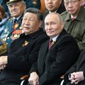 Ruski mediji bruje: Evo šta su radili Putin i Si tokom Parade pobede