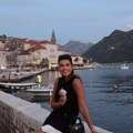 "Najbolji deo mene si ti" Lepa žena košarkaša oduševila elegancijom, evo kako uživaju u Crnoj Gori