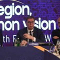 Vučić u Kotoru: Moraćemo da uvozimo radnu snagu iz svih delova sveta
