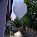 Južna Koreja suspenduje sporazum sa Severnom zbog napada balonima sa smećem