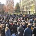 Studenti nastavili blokade, skup podrške kod zgrade Rektorata u Novom Sadu