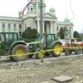 U Beogradu noćas više inicidenata: Na traktorima u Pionirskom parku bušili gume, čupali vrata