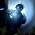 Snimak hapšenja: Krimi-grupe Prevezli 1,6 tona droge u više država: Evo šta je sve policija zaplenila tokom akcije (video)