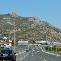 Srpkinja upalila "alarm" za naše ljude u Grčkoj: "Ako vidite crni audi bugarskih tablica i ženu sa četiri zlatna zuba, ne…