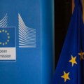 EU odobrila pregovore – kada bi građani Srbije mogli da pričaju u romingu bez troškova