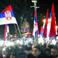 Politika za poneti: Ulice i(li) institucije