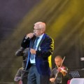 Obradovao 45 anđelija: Milanče Radosavljević organizovao nagradnu igru pred koncert na "Tašu" (foto)