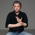 Nova knjiga Dejana Stojiljkovića pred čitaocima – „Učitelj mačevanja“ još bez promocije u Nišu