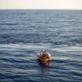 Grčka obalska straža evakuisala više desetina migranata sa broda južo od Peloponeza