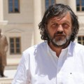 Kusturica predstavio novu knjigu “Kad mrtve duše marširaju” na Sajmu knjiga