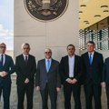 Predstavnici srpske liste sa Džefrijem Hovenijerom: Sa ambasadorom SAD na Kosovu razgovarali o opstanku srpskog naroda na KiM!
