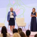 Prvi dmFem u Srbiji: kako je izgledala konferencija za koju se tražila karta više