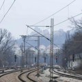 Iskliznulo 6 vagona cisterni natovarenih fosfornom kiselinom između Brusnika i Rgotine: Nije bilo curenja, isparenja i nema…