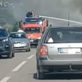 Tri osobe nastradale, vatrogasci gasili požar na vozilu! Stravična nesreća u Trebinju! (video)