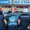 BLOG UŽIVO Zemunci ponovo blokirali raskrsnicu u Glavnoj ulici, velika grupa Novosađana krenula na blokadu kod Lutrije: „Imate…