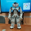 Humanoidni robot Voli podstiče socijalne i kognitivne veštine korisnika specijalne OŠ "6.oktobar" iz Kikinde