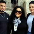 Kokošinjac, stare kuće i zarđala vrata: Sin Dragane Mirković otišao u mamino rodno mesto, pa šokirao potezom: Evo kako je…