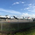 Pakao na poznatom aerodromu! Otkazani svi letovi usred sezone, zavladala opšta panika: "Osoblja nema, ljudi vrište u mraku!"