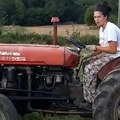 Reflektore zamenile gumenim čizmama: Ove poznate dame su otišle na selo - imaju kokoške i uzgajaju povrće: "Moje…