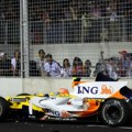 Pike u zidu, "cirkus" u blatu: Vremeplov F1, skandal koji je obeležio prvu noćnu trku u istoriji