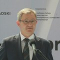 Ministarstvo tvrdi da je otvoreno za dijalog, deo poljoprivrednika preti blokadama