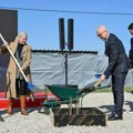 Ministar Vučević položio kamen temeljac novog objekta sa laboratorijom trećeg nivoa biološke bezbednosti (BSL-3), u okviru…