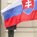 Haos u Slovačkoj: Vlada optužena za izdaju