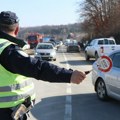 Prljavi policajci "ojadili" strance: Glumili da su saobraćajci, pa zaustavljali kola na auto-putu: Otkriveni svi detalji…