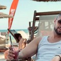 Pevač hitno završio u bolnici: Slavio praznik rada, a sada se oglasio: "Primetio sam crvenilo"