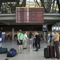 Nastavlja se štrajk kontrole letenja u Francuskoj, otkazano 40 odsto letova