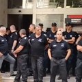 Napeto ispred PKS: Privatno obezbeđenje i policija naspram ekologa, Ćuta na ivici fizičkog okršaja (video)