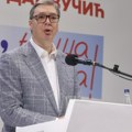 (Foto) Vučić u Kuli: Smisao našeg okupljanja u tome da razmislimo kakvu budućnost želimo, živimo u eri velikih promena