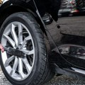 Zbog jedne greške felne na vašem automobilu izgledaju rđavo: Evo šta ih zaista oštećuje i koje sredstvo nikada ne bi trebalo…