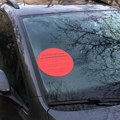 Ako vam zalepe ovu crvenu nalepnicu na šoferšajbnu, preti kazna od čak 100.000 evra: Pripazite se u inostranstvu!