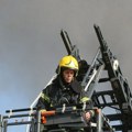 Požar u Višnjičkoj banji: Planuo krevet u stanu, dve osobe evakuisane