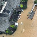 Jug Kine poplavljen već sedmi dan nakon obilnih padavina: Voda duboka 2 metra, putevi blokirani