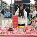 “Buketi od sveća” i perlice na sto načina – Marijin kreativni svet