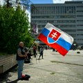 Slovačka: Posle atentata na premijera pozivi da se prekine govor mržnje