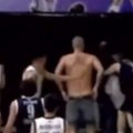 Tuča mladih košarkaša Reala i Mega Vizure, a tu je i Milan Gurović – bez majice (VIDEO)