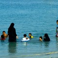 Otvara se prva „hidžab plaža“ u Crnoj Gori