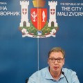 Predsednik u Malom Zvorniku odgovara na pitanja građana, aktivista poručio: „Vučićev leteći cirkus, odbili smo da…