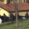 Crnogorska policija čuva nekoliko porodica iz Bijelog Polja zbog straha od osvete odbeglog ubice