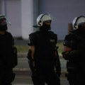 Kordon policije na dozvoljava građanima u Novom Sadu da vide Vučića