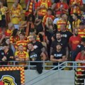 Vatreno je u Poljskoj! Navijači Jagjelonije ušli na stadion, pa zapevali: "Novi Pazar stara ku**a..."