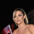 Novi detalji privođenja tare Simov: Svađala se sa bivšim dečkom, pa njegovog oca jurila nožem po restoranu: Otkriveno i šta…