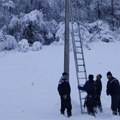 Normalizovano snabdevanje strujom u Valjevu, bolje i u Osečini: Bez napajanja još 2 sela kod Pecke, Carina i Konjuša
