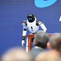 Vučić: Nadam se da ćemo u Šapcu sklapati, a kasnije i proizvoditi više od 5.000 robota godišnje